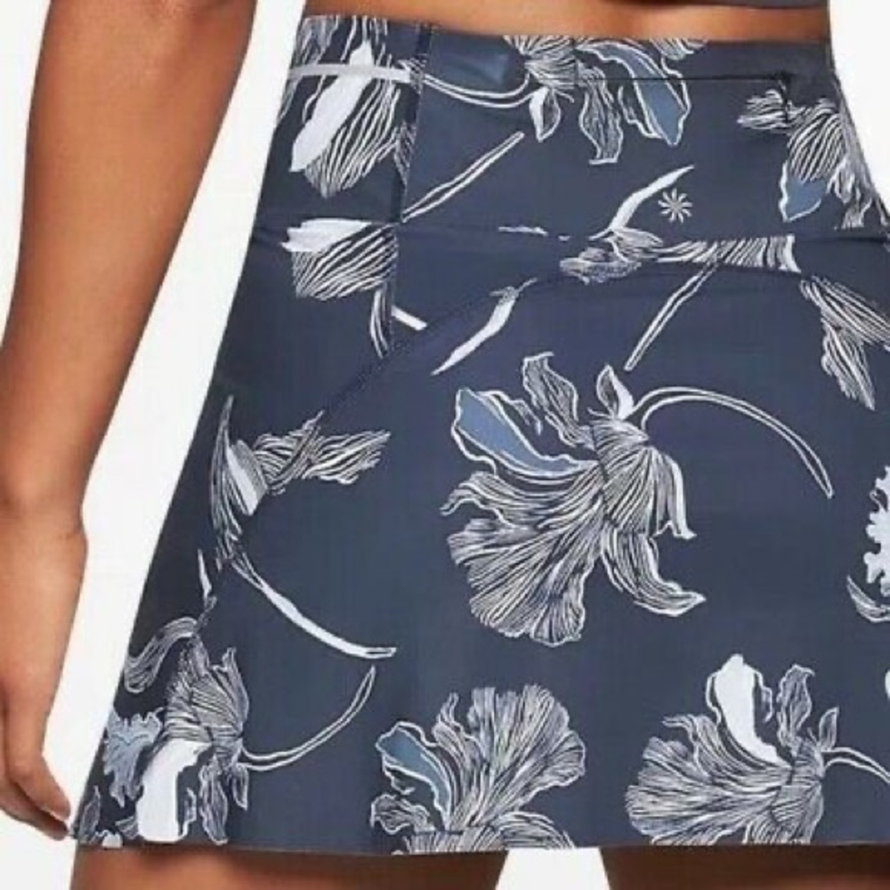 Athleta Floral Sonic Skort, Small/Tall